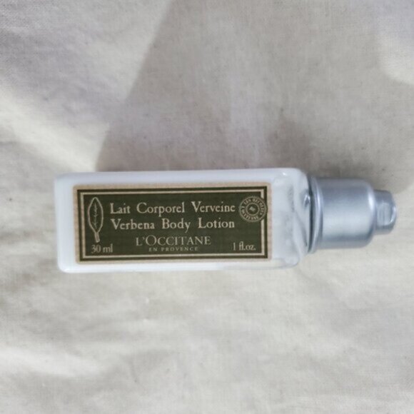 L'Occitane en Provence Mini Sample Pack Self Care Kit - Picture 8 of 10